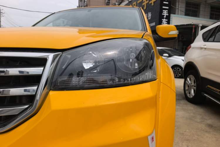 Used Great Wall Wingle 5 2020 2.0T Diesel Two-Wheel-Drive Elite Version Big Double Cab China VI Standard GW4D20M Left Front Headlight