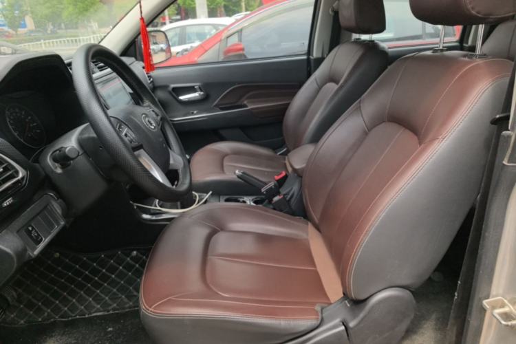 Used Great Wall Wingle 5 2020 2.0T Diesel Two-Wheel-Drive Elite Version Big Double Cab China VI Standard GW4D20M Left Front Seat