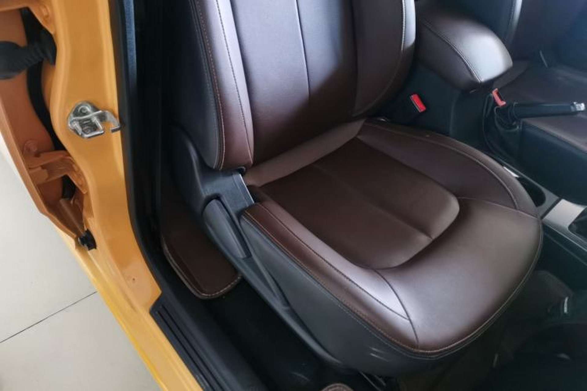 Used Great Wall Wingle 5 2020 2.4L Gasoline Two-Wheel Drive Value Edition Big Double Cab China VI Standard 4K22D4M Right Front Seat