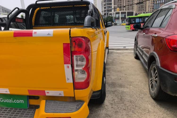 Used Great Wall Wingle 5 2020 2.0T Diesel Two-Wheel-Drive Elite Version Big Double Cab China VI Standard GW4D20M Right Rear Taillight