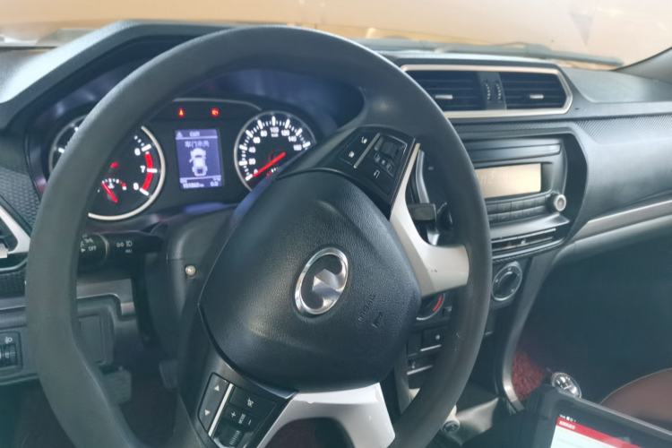 Used Great Wall Wingle 5 2020 2.4L Gasoline Two-Wheel Drive Value Edition Big Double Cab China VI Standard 4K22D4M Steering Wheel