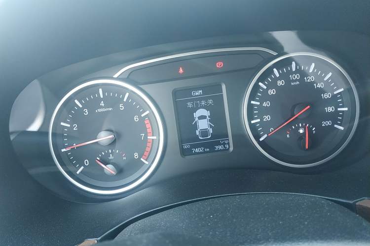 Used Great Wall Wingle 5 2021 2.4L Gasoline Two-Wheel-Drive Elite Version Small Double Cab China VI Emission Standard 4K22D4M Instrument Cluster