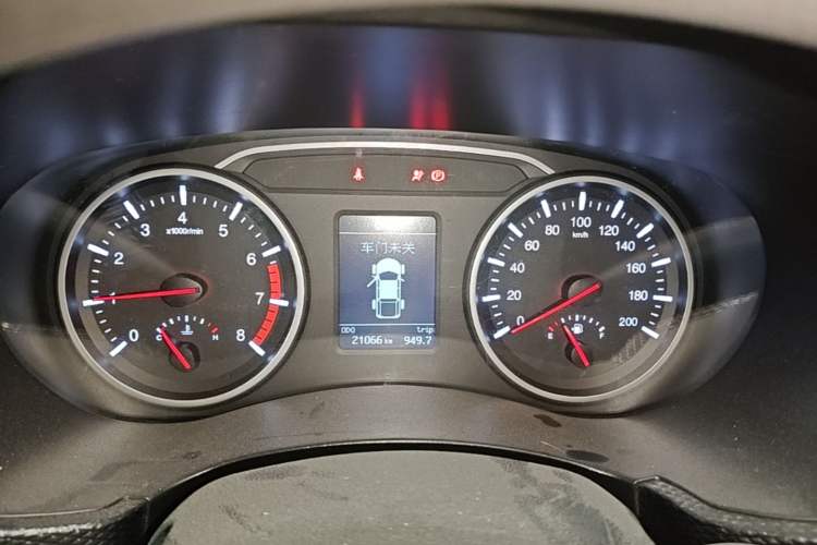 Used Great Wall Wingle 5 2021 1.5T Two-Wheel Drive "Dry Meal" Value Edition with an Extra-Long 1820mm Cargo Bed Equipped with GW4G15K Engine Instrument Cluster