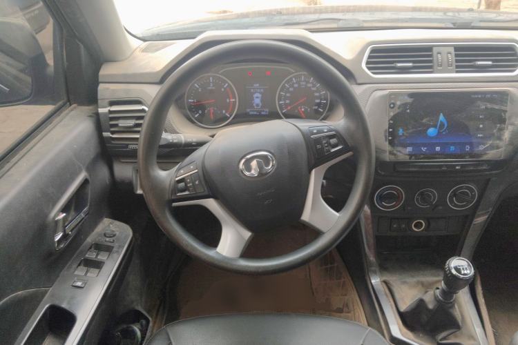 Used Great Wall Wingle 5 2021 2.0T Diesel Two-Wheel Drive Elite Version Big Double Cab China VI Standard GW4D20M Steering Wheel