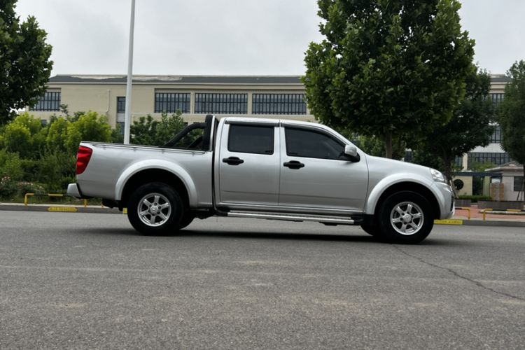 Used Great Wall Wingle 5 2021 2.0T Diesel Two-Wheel Drive Elite Version Big Double Cab China VI Standard GW4D20M Exterior 5