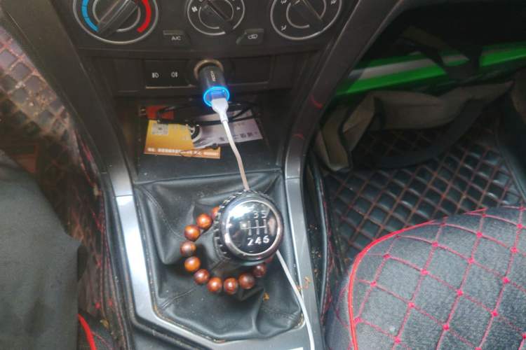 Used Great Wall Wingle 5 2021 2.0T Diesel Two-Wheel Drive Elite Version Big Double Cab China VI Standard GW4D20M Gear Lever