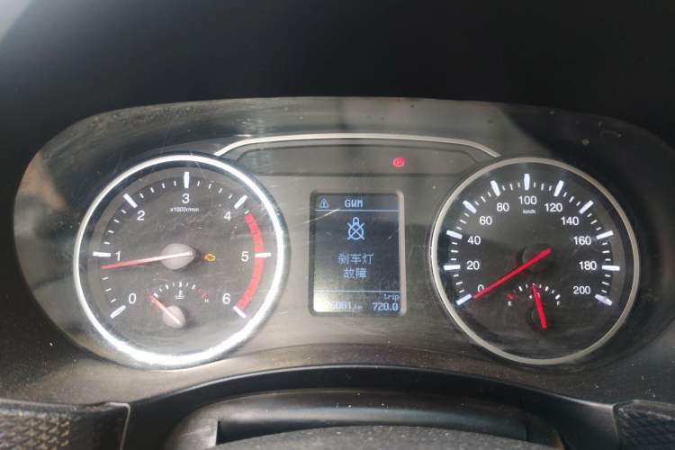 Used Great Wall Wingle 5 2021 2.0T Diesel Two-Wheel Drive Elite Version Big Double Cab China VI Standard GW4D20M Instrument Cluster