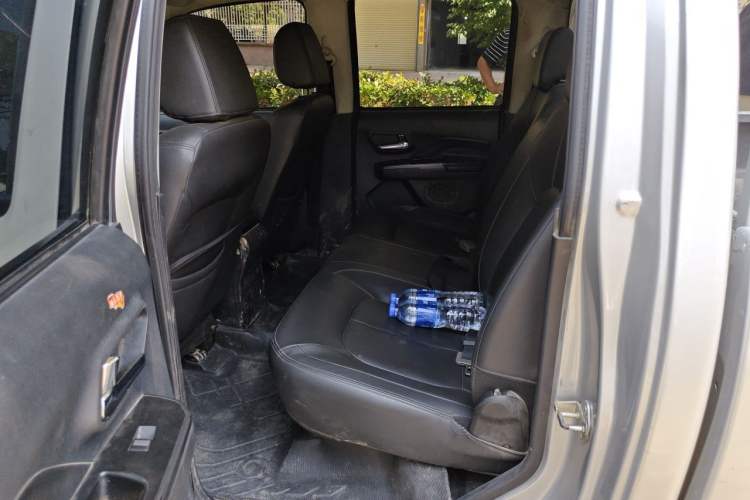 Used Great Wall Wingle 5 2021 2.0T Diesel 4x4 Elite Version Big Double Cab China VI Standard GW4D20M Left Rear Seat