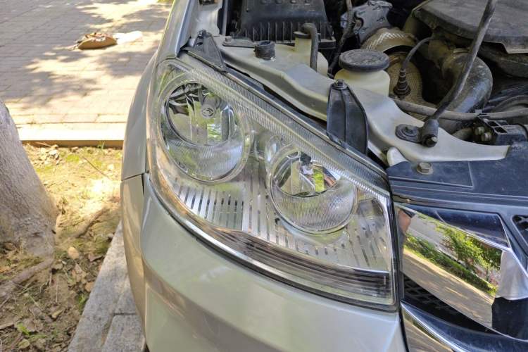 Used Great Wall Wingle 5 2021 2.0T Diesel 4x4 Elite Version Big Double Cab China VI Standard GW4D20M Right Front Headlight