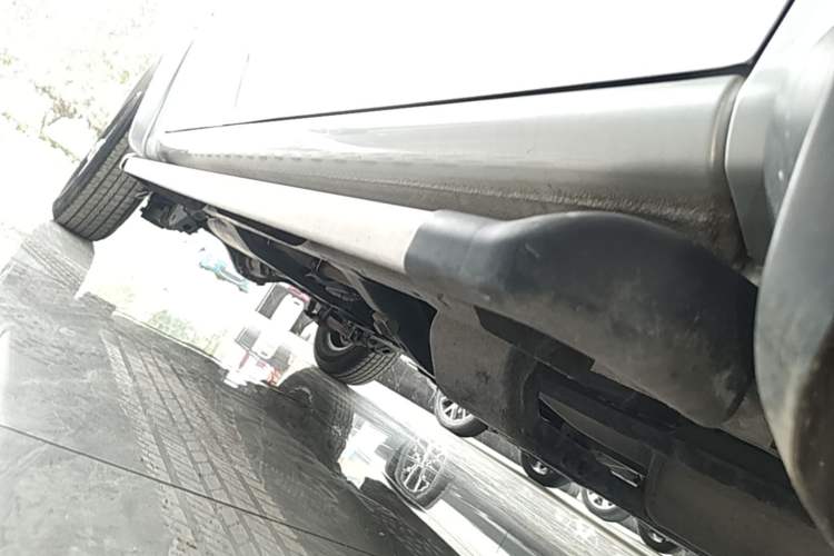 Used Great Wall Wingle 5 2021 2.0T Diesel Two-Wheel Drive Elite Version Big Double Cab China VI Standard GW4D20M Right Side Sill