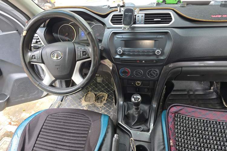 Used Great Wall Wingle 5 2021 2.0T Diesel Two-Wheel Drive Ultra-Value Big Double-Cab China VI GW4D20M Audio And AC Panel