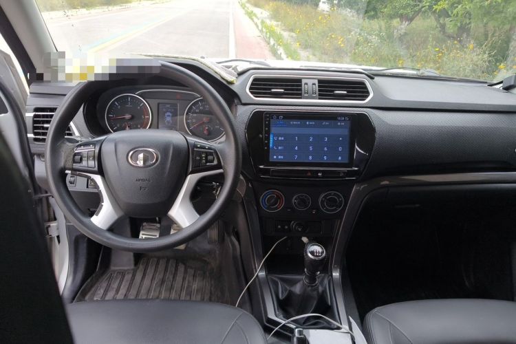 Used Great Wall Wingle 5 2021 2.0T Diesel Two-Wheel Drive Ultra-Value Big Double-Cab China VI GW4D20M Center Console