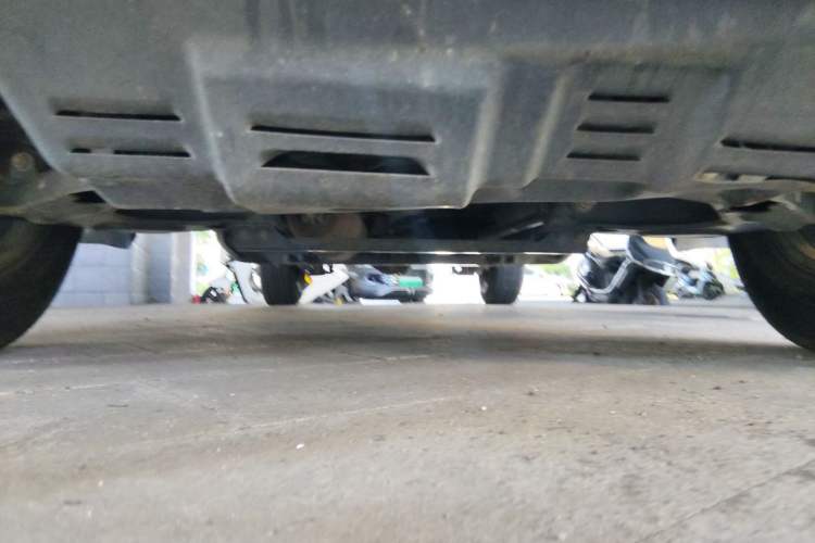 Used Great Wall Wingle 5 2021 2.0T Diesel Two-Wheel Drive Elite Version Big Double Cab China VI Standard GW4D20M Chassis Front