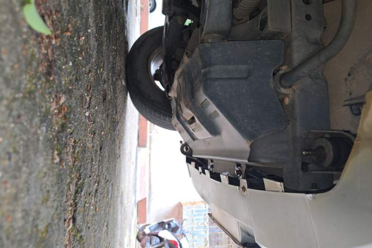 Used Great Wall Wingle 5 2021 2.0T Diesel Two-Wheel Drive Ultra-Value Big Double-Cab China VI GW4D20M Chassis Front