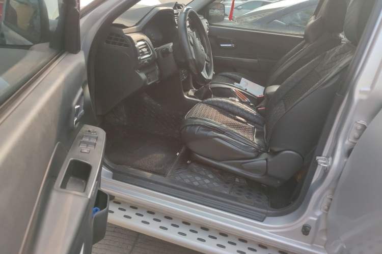 Used Great Wall Wingle 5 2021 2.0T Diesel Two-Wheel Drive Elite Version Big Double Cab China VI Standard GW4D20M Driver Seat