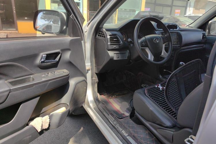 Used Great Wall Wingle 5 2021 2.0T Diesel Two-Wheel Drive Elite Version Big Double Cab China VI Standard GW4D20M Driver Seat