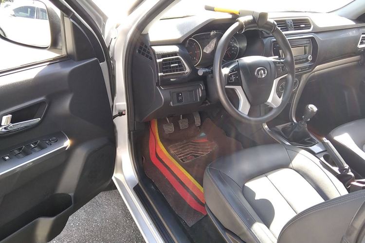 Used Great Wall Wingle 5 2021 2.0T Diesel Two-Wheel Drive Ultra-Value Big Double-Cab China VI GW4D20M Driver Seat