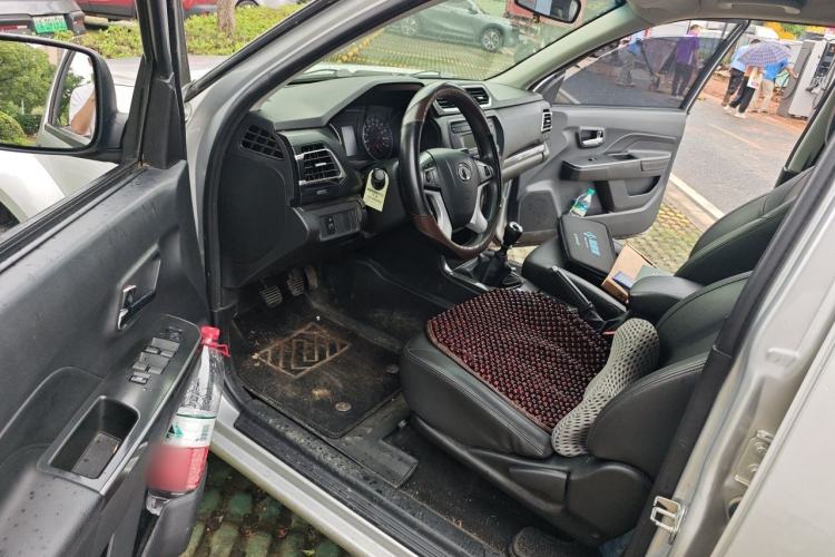 Used Great Wall Wingle 5 2021 2.0T Diesel Two-Wheel Drive Elite Version Big Double Cab China VI Standard GW4D20M Driver Seat