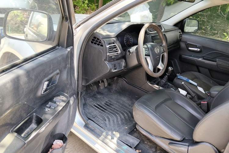 Used Great Wall Wingle 5 2021 2.0T Diesel Two-Wheel Drive Elite Version Big Double Cab China VI Standard GW4D20M Driver Seat