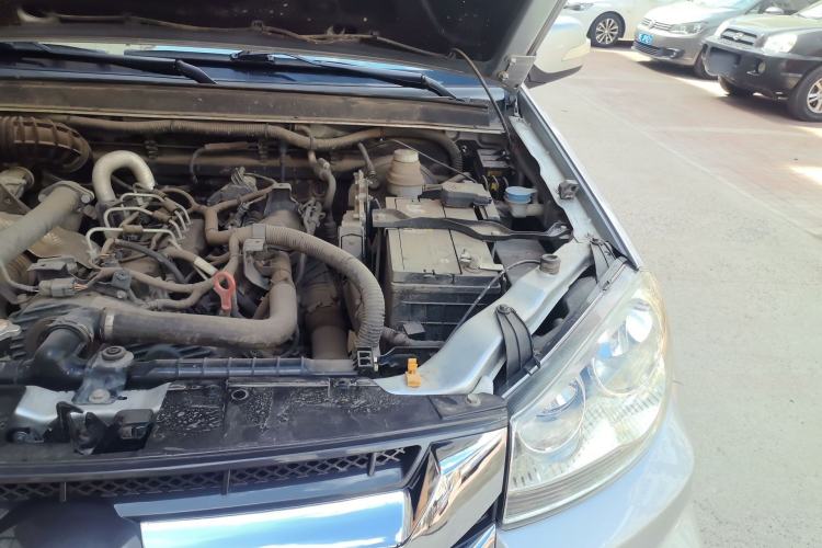 Used Great Wall Wingle 5 2021 2.0T Diesel 4x4 Ultra-Value Big Double-Cab China VI GW4D20M Engine Bay Left