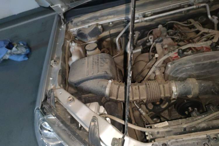 Used Great Wall Wingle 5 2021 2.4L Gasoline 4x4 Entry-Level Big Double-Cab China VI 4K22D4M Engine Bay Right