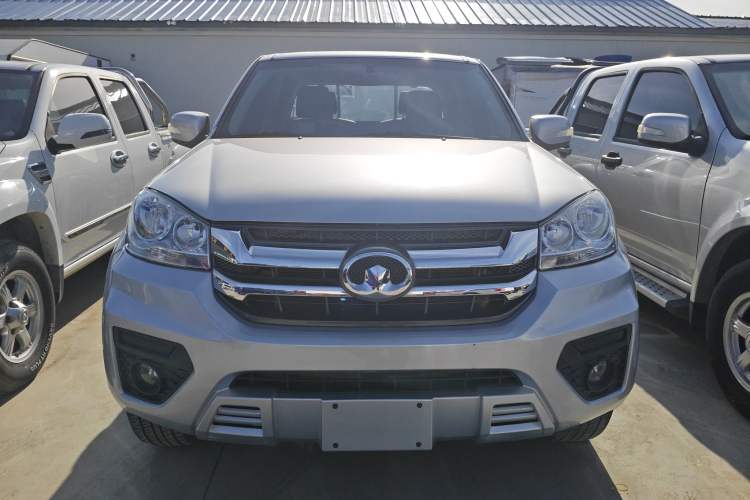 Used Great Wall Wingle 5 2021 2.0T Diesel Two-Wheel Drive Elite Version Big Double Cab China VI Standard GW4D20M Exterior 1