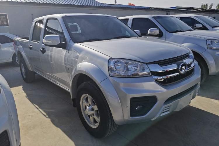 Used Great Wall Wingle 5 2021 2.0T Diesel Two-Wheel Drive Elite Version Big Double Cab China VI Standard GW4D20M Exterior 2