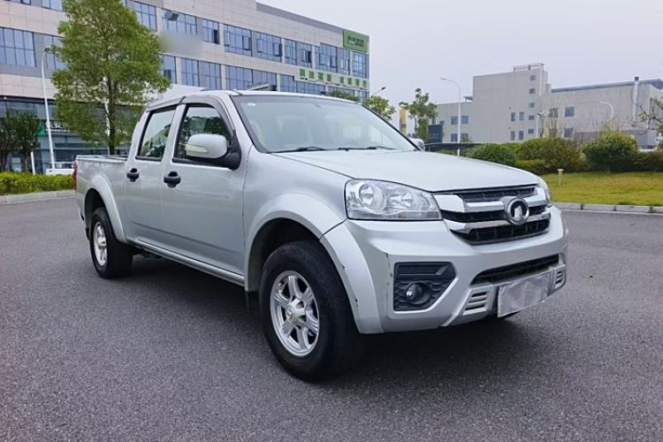 Used Great Wall Wingle 5 2021 2.0T Diesel Two-Wheel Drive Elite Version Big Double Cab China VI Standard GW4D20M Exterior 2