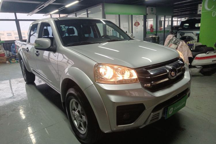 Used Great Wall Wingle 5 2021 2.0T Diesel Two-Wheel Drive Elite Version Big Double Cab China VI Standard GW4D20M Exterior 2