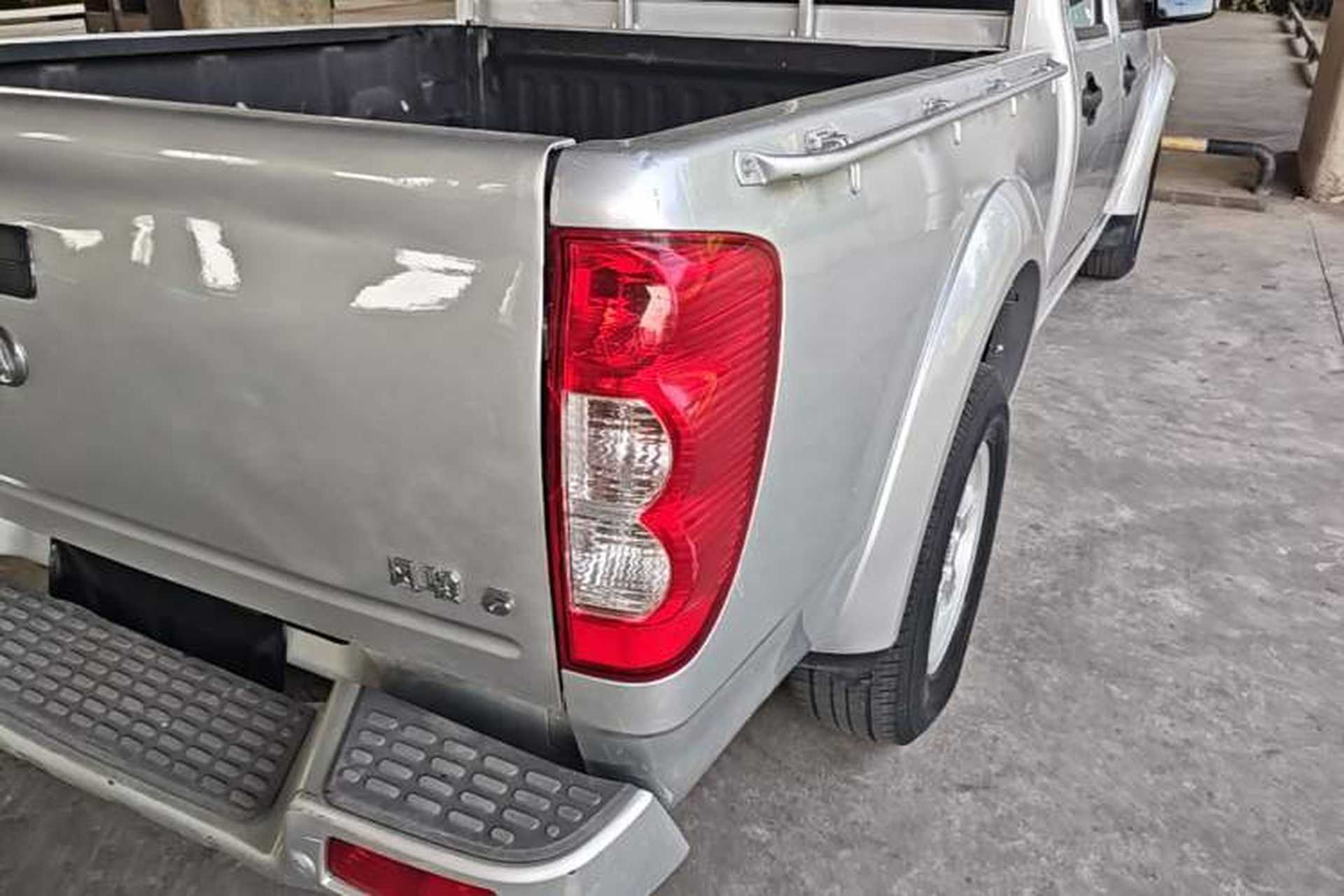 Used Great Wall Wingle 5 2021 2.0T Diesel Two-Wheel Drive Elite Version Big Double Cab China VI Standard GW4D20M Exterior 3