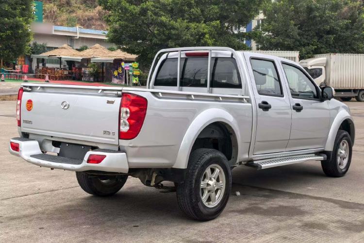 Used Great Wall Wingle 5 2021 2.0T Diesel Two-Wheel Drive Elite Version with Flat Bed Cargo Box China VI Emission Standard GW4D20M Exterior 3