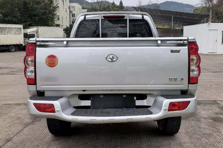 Used Great Wall Wingle 5 2021 2.0T Diesel Two-Wheel Drive Elite Version with Flat Bed Cargo Box China VI Emission Standard GW4D20M Exterior 5