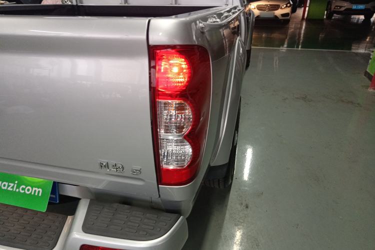 Used Great Wall Wingle 5 2021 2.0T Diesel Two-Wheel Drive Elite Version Big Double Cab China VI Standard GW4D20M Exterior 6