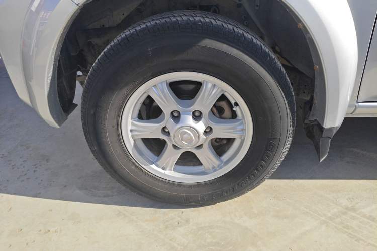 Used Great Wall Wingle 5 2021 2.0T Diesel Two-Wheel Drive Elite Version Big Double Cab China VI Standard GW4D20M Exterior 7