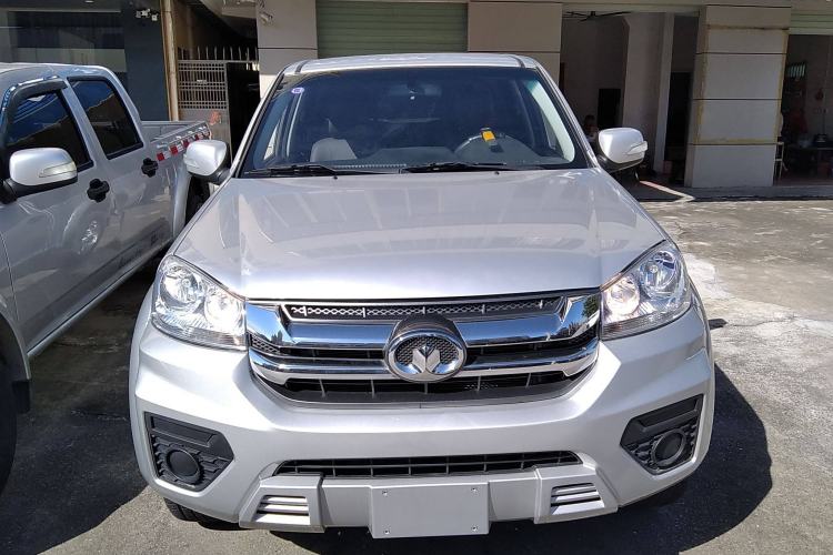 Used Great Wall Wingle 5 2021 2.0T Diesel Two-Wheel Drive Ultra-Value Big Double-Cab China VI GW4D20M Front