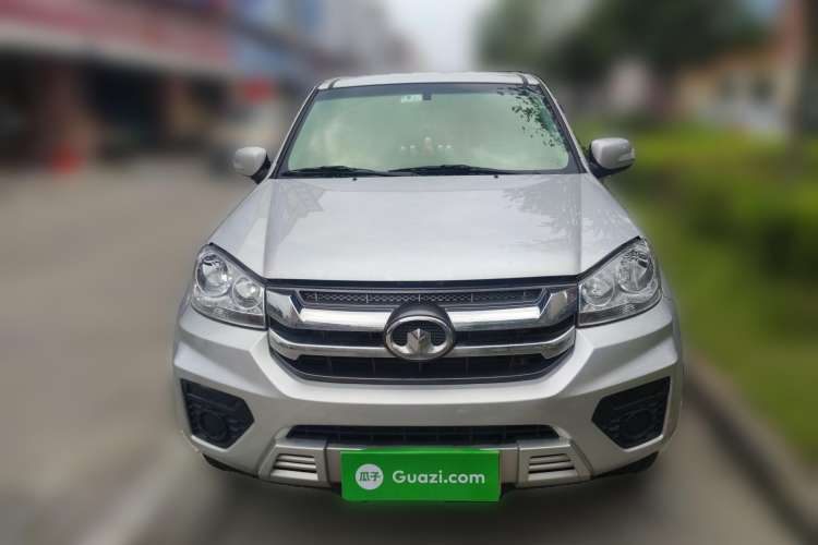 Used Great Wall Wingle 5 2021 2.0T Diesel Two-Wheel Drive Elite Version Big Double Cab China VI Standard GW4D20M Front