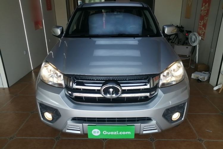 Used Great Wall Wingle 5 2021 2.0T Diesel Two-Wheel Drive Elite Version Big Double Cab China VI Standard GW4D20M Front