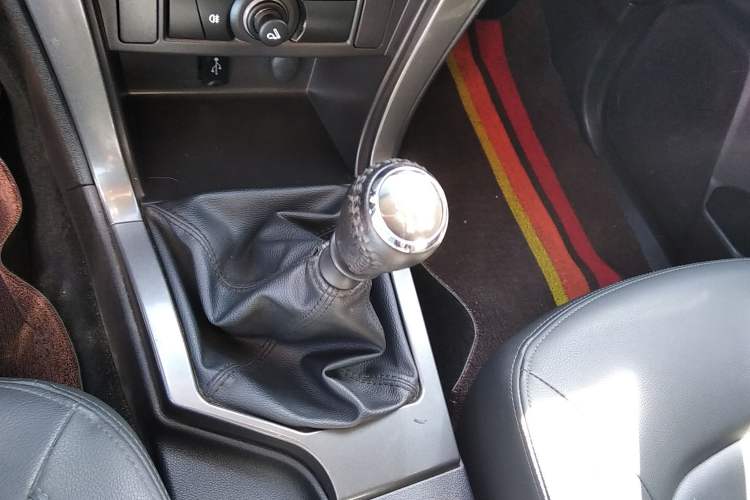 Used Great Wall Wingle 5 2021 2.0T Diesel Two-Wheel Drive Ultra-Value Big Double-Cab China VI GW4D20M Gear Lever