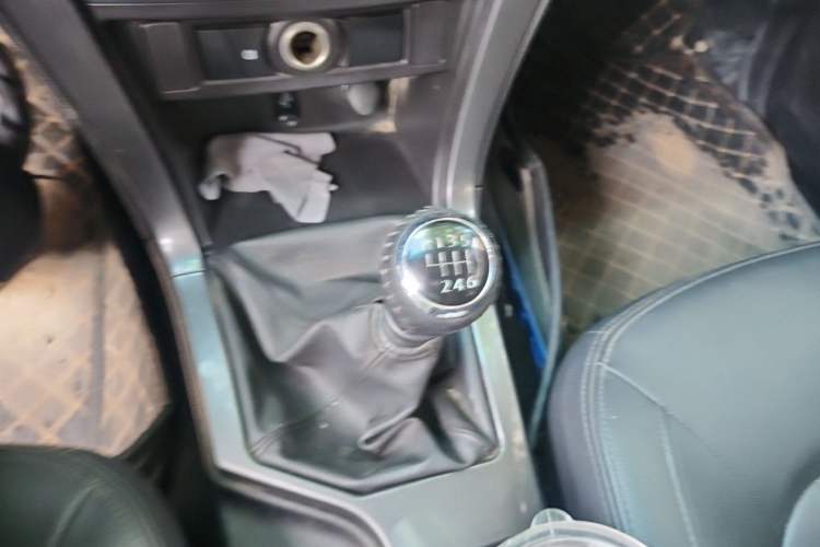 Used Great Wall Wingle 5 2021 2.0T Diesel Two-Wheel Drive Ultra-Value Big Double-Cab China VI GW4D20M Gear Lever