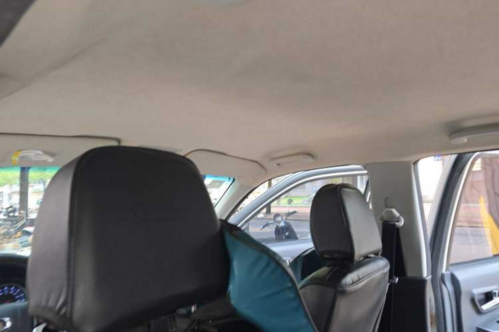 Used Great Wall Wingle 5 2021 2.0T Diesel Two-Wheel Drive Ultra-Value Big Double-Cab China VI GW4D20M Headliner