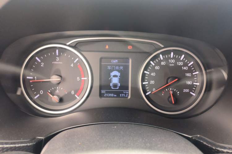 Used Great Wall Wingle 5 2021 2.0T Diesel Two-Wheel Drive Elite Version Big Double Cab China VI Standard GW4D20M Instrument Cluster