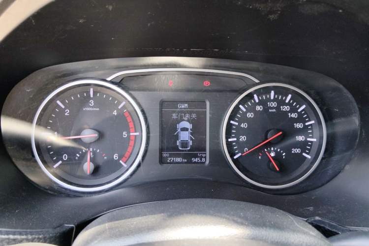 Used Great Wall Wingle 5 2021 2.0T Diesel Two-Wheel Drive Elite Version Big Double Cab China VI Standard GW4D20M Instrument Cluster