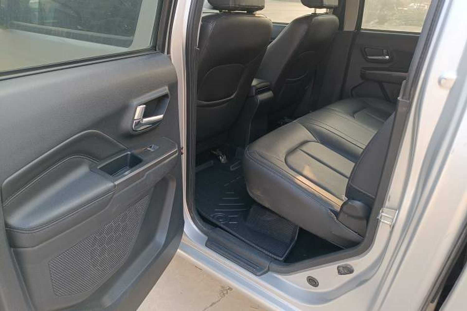 Used Great Wall Wingle 5 2021 2.0T Diesel Two-Wheel Drive Ultra-Value Big Double-Cab China VI GW4D20M Interior 3