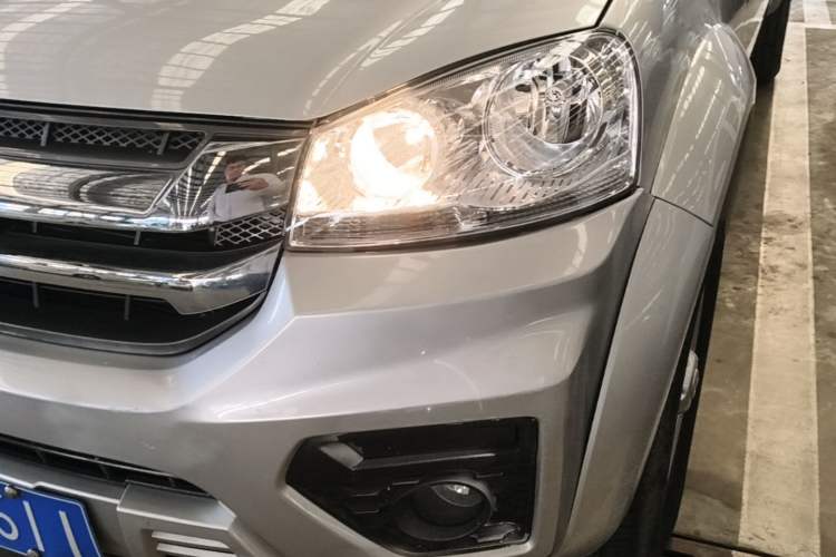 Used Great Wall Wingle 5 2021 2.4L Gasoline Two-Wheel-Drive Progressive Version Big Double Cab China VI Emission Standard 4K22D4M Left Front Headlight