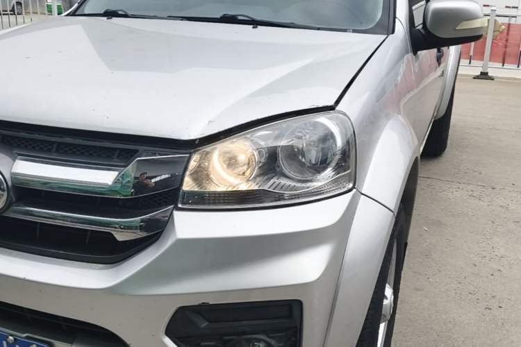 Used Great Wall Wingle 5 2021 2.0T Diesel Two-Wheel Drive Elite Version Big Double Cab China VI Standard GW4D20M Left Front Headlight