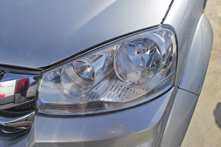 Used Great Wall Wingle 5 2021 2.0T Diesel Two-Wheel Drive Elite Version Big Double Cab China VI Standard GW4D20M Left Front Headlight