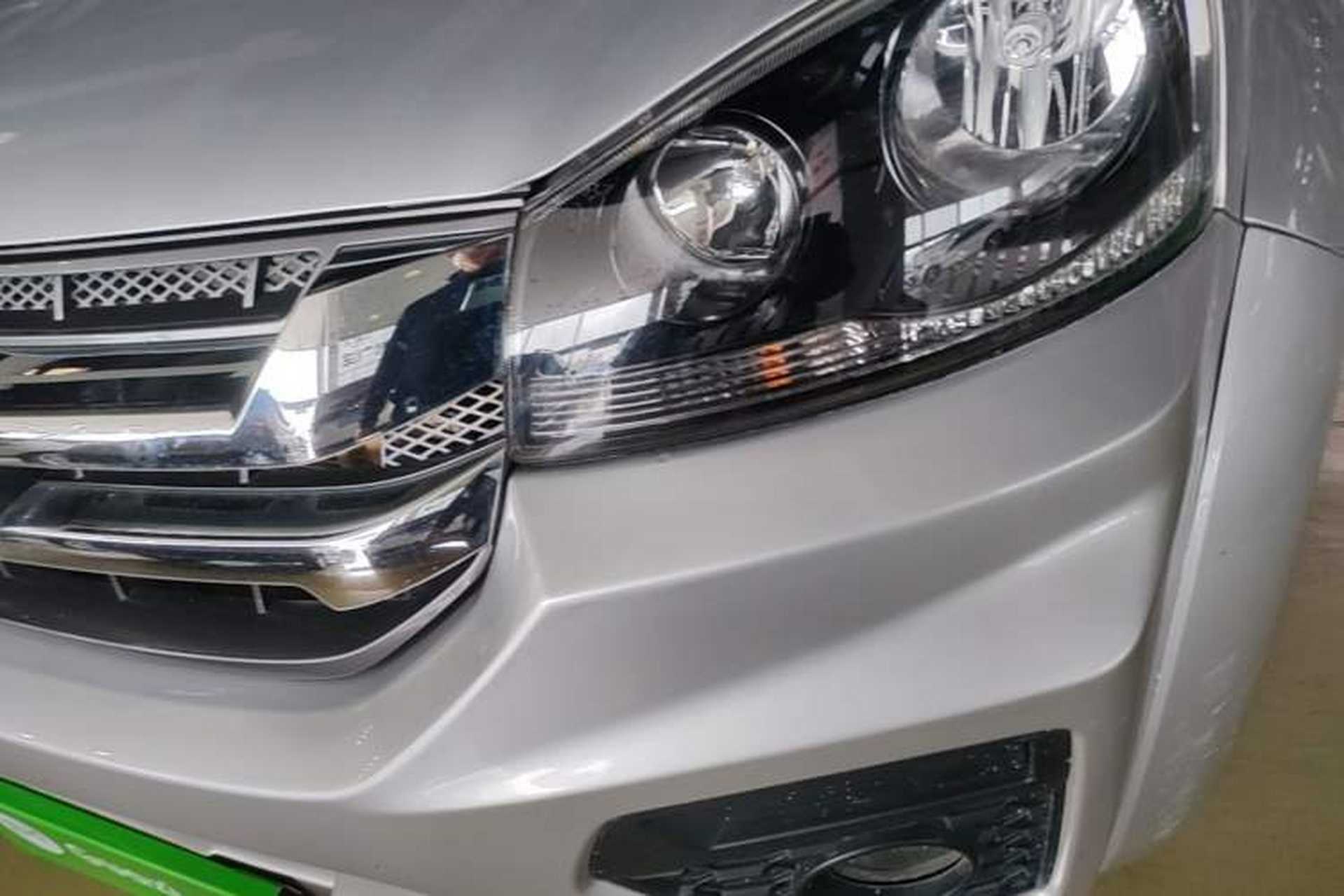 Used Great Wall Wingle 5 2021 2.0T Diesel 4x4 Elite Edition Flatbed Cargo Box China VI Standard GW4D20M Left Front Headlight