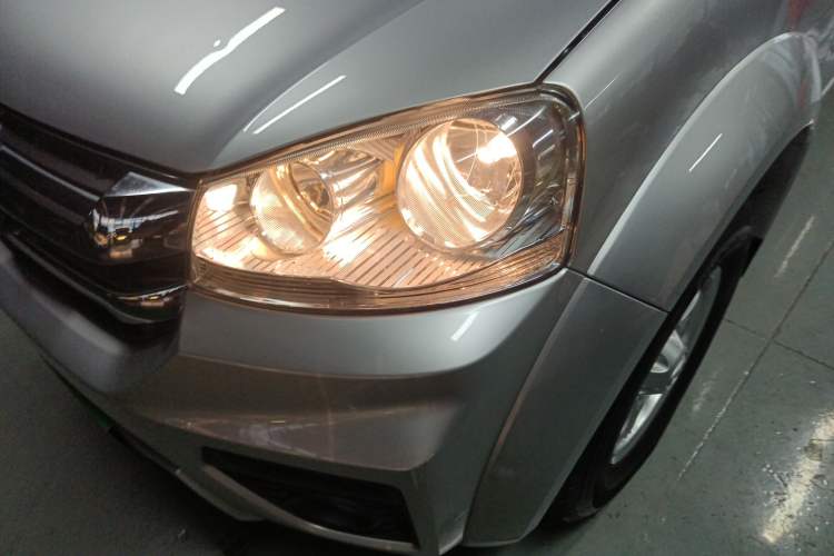 Used Great Wall Wingle 5 2021 2.0T Diesel Two-Wheel Drive Elite Version Big Double Cab China VI Standard GW4D20M Left Front Headlight