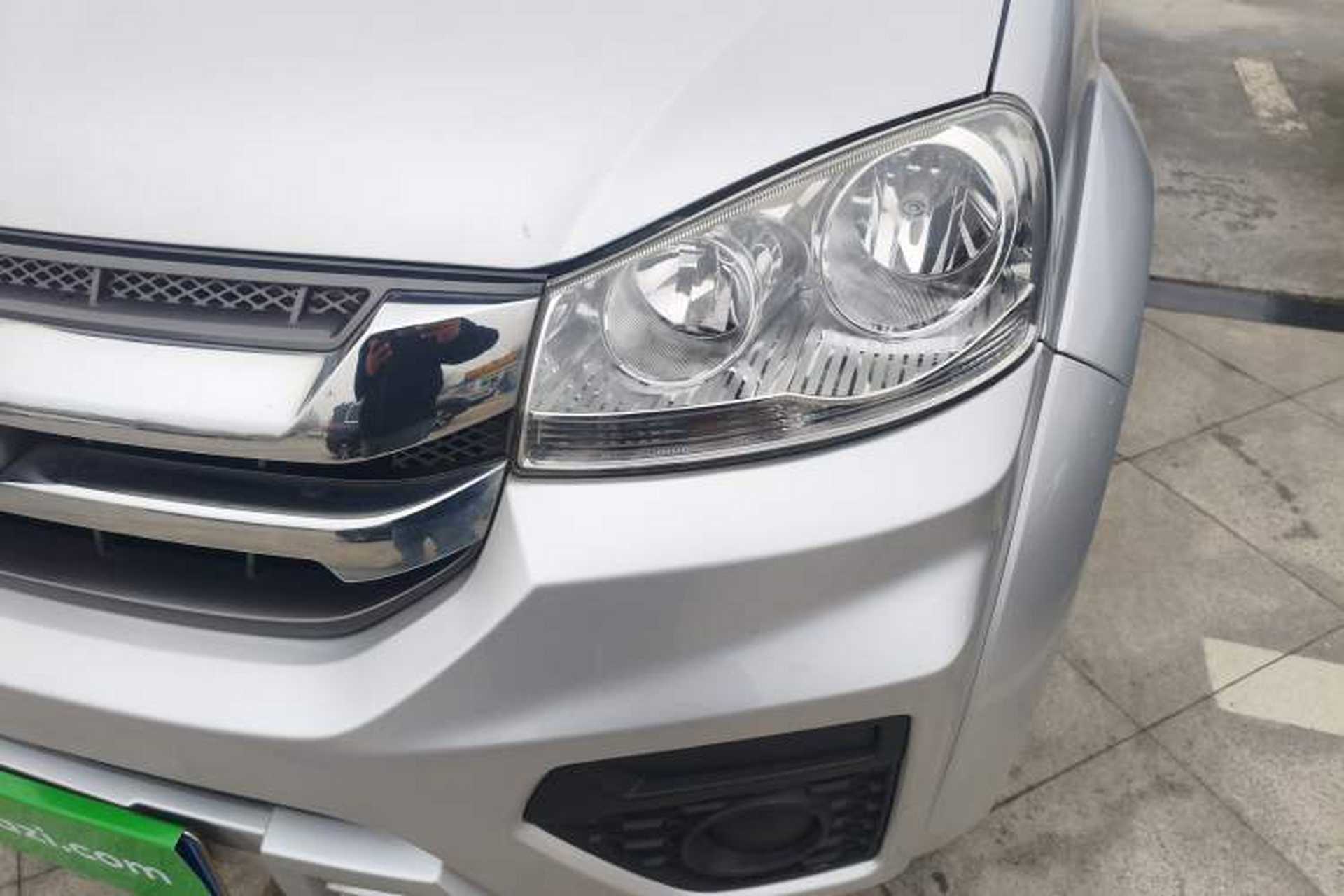 Used Great Wall Wingle 5 2021 2.0T Diesel Two-Wheel Drive Ultra-Value Big Double-Cab China VI GW4D20M Left Front Headlight