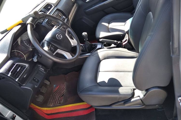 Used Great Wall Wingle 5 2021 2.0T Diesel Two-Wheel Drive Ultra-Value Big Double-Cab China VI GW4D20M Left Front Seat